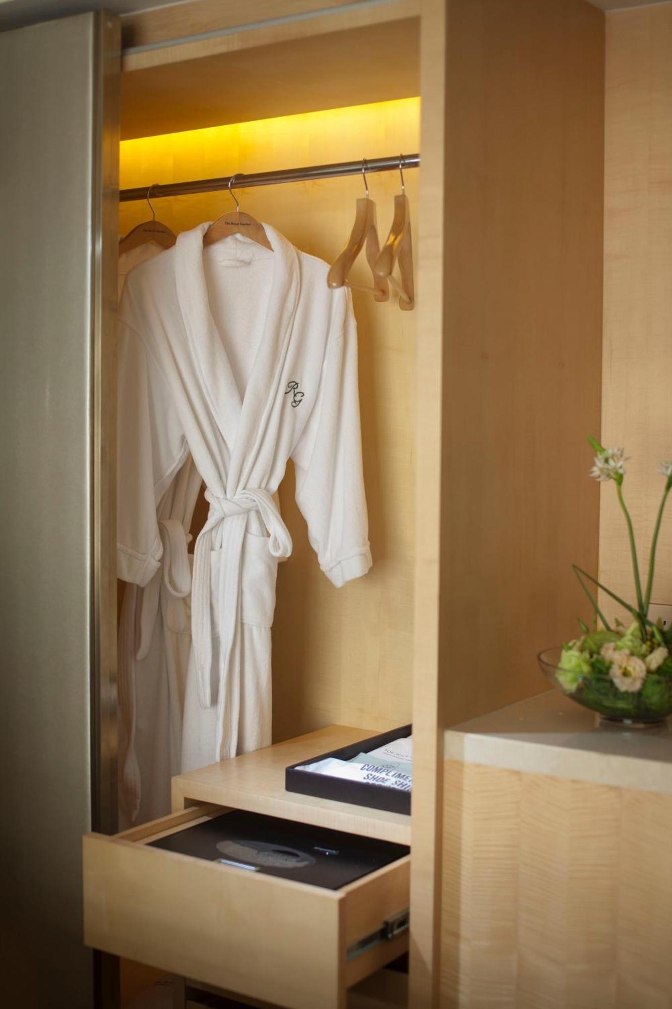 Crown Premier Zimmer mit Queensize-Bett oder 2 Einzelbetten